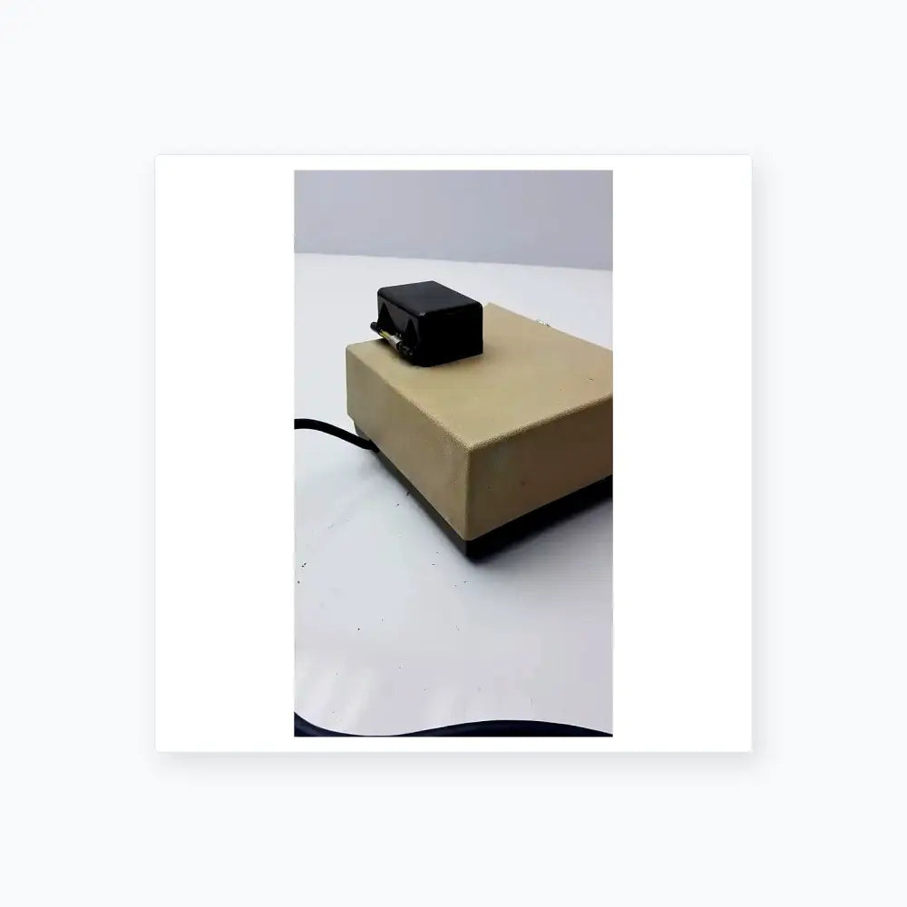 Dentsply Caulk Vari-Mix II-M VM-C Variable Speed Amalgamator Dental Amalgamator, as-is (for parts) product photo 9