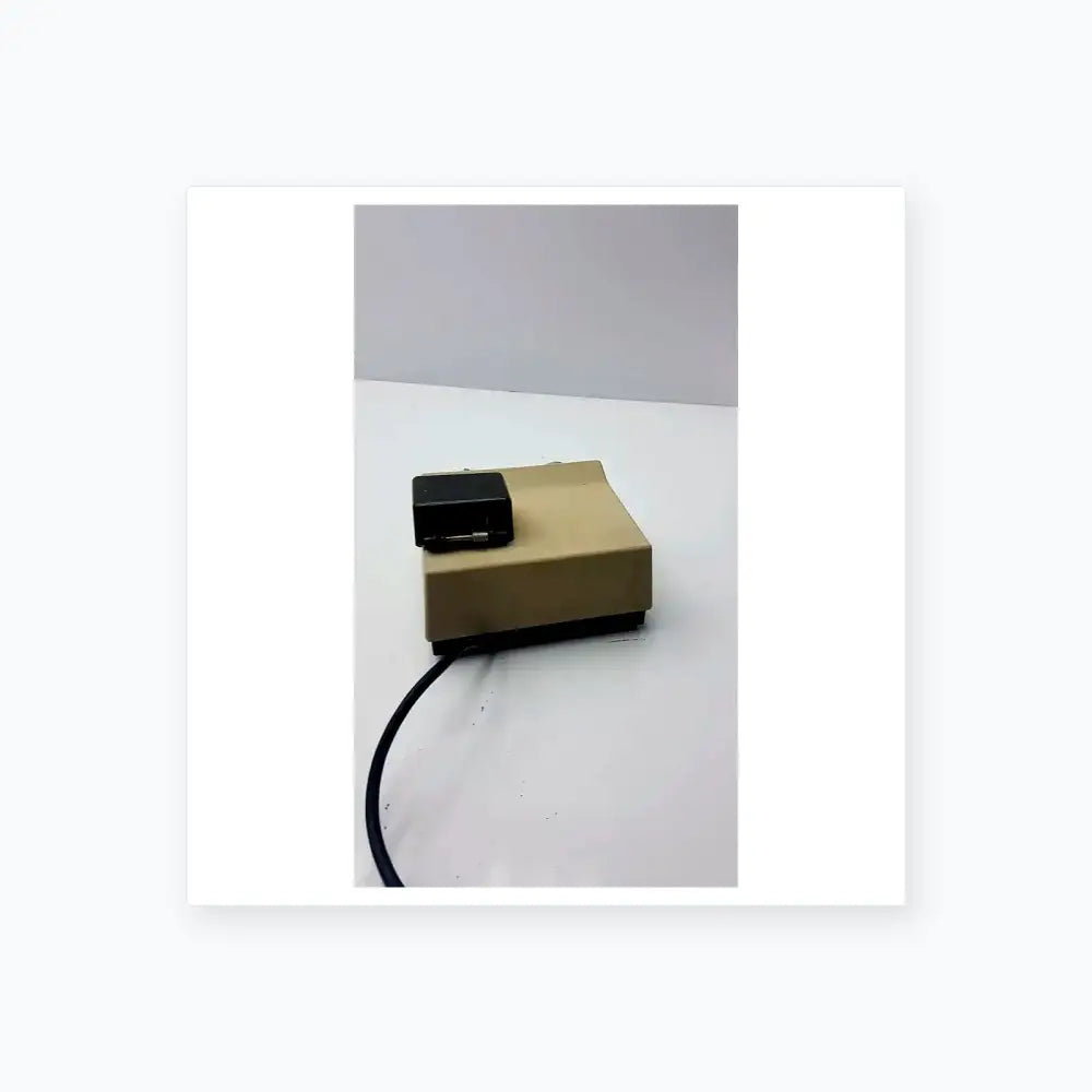 Dentsply Caulk Vari-Mix II-M VM-C Variable Speed Amalgamator Dental Amalgamator, as-is (for parts) product photo 6