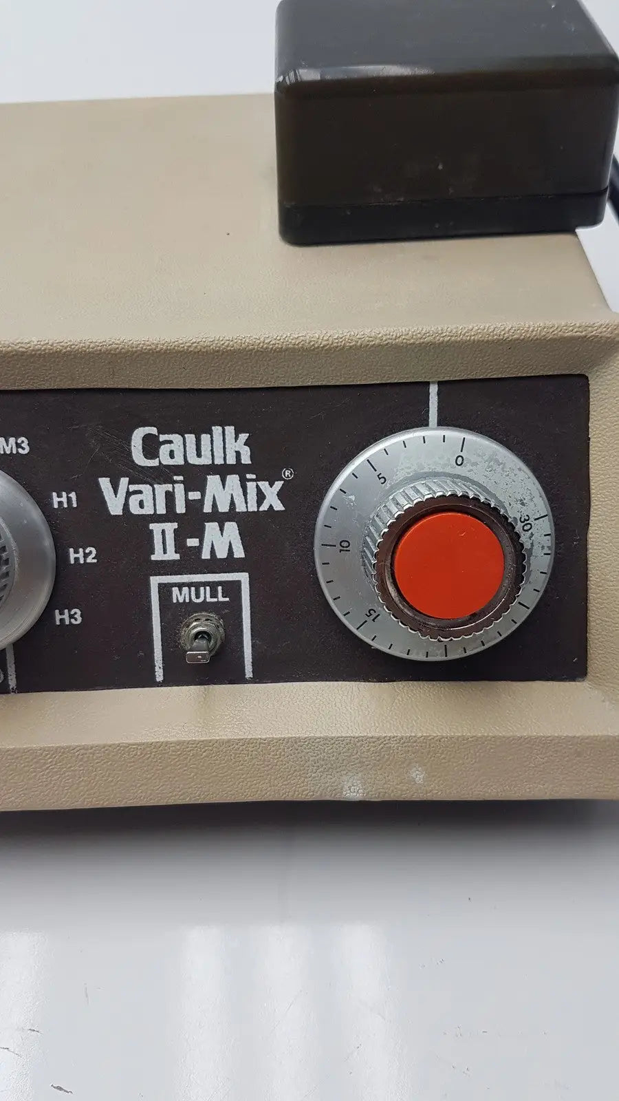 Dentsply Caulk Vari-Mix II-M VM-C Variable Speed Amalgamator Dental Amalgamator, as-is (for parts) product photo 3
