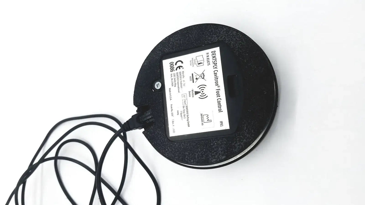 Dentsply Cavitron Foot Control 81675 - Untested Foot Control, as-is (for parts) product photo 3