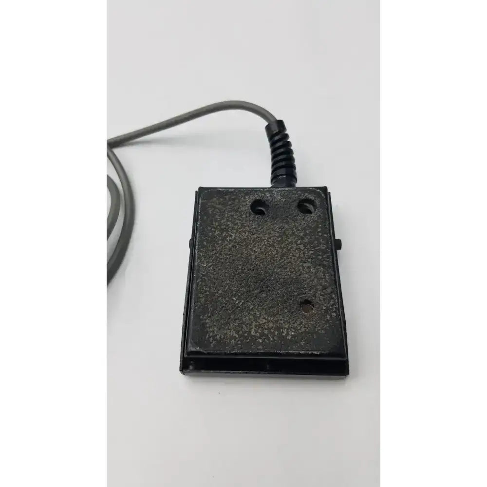 Dentsply Cavitron Foot Switch Pedal Foot Switch Pedal, second-hand product photo 12