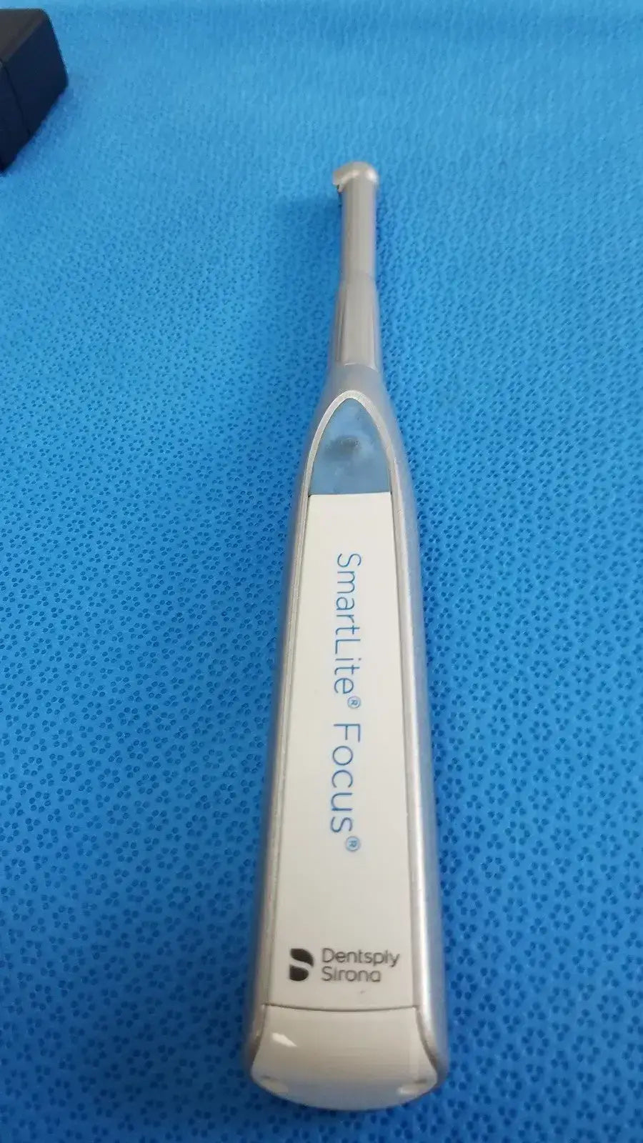 Dentsply Sirona SmartLite Focus LED Dental Curing Light System w/ Charger LED Dental Curing Light System, as-is (for parts) product photo 6
