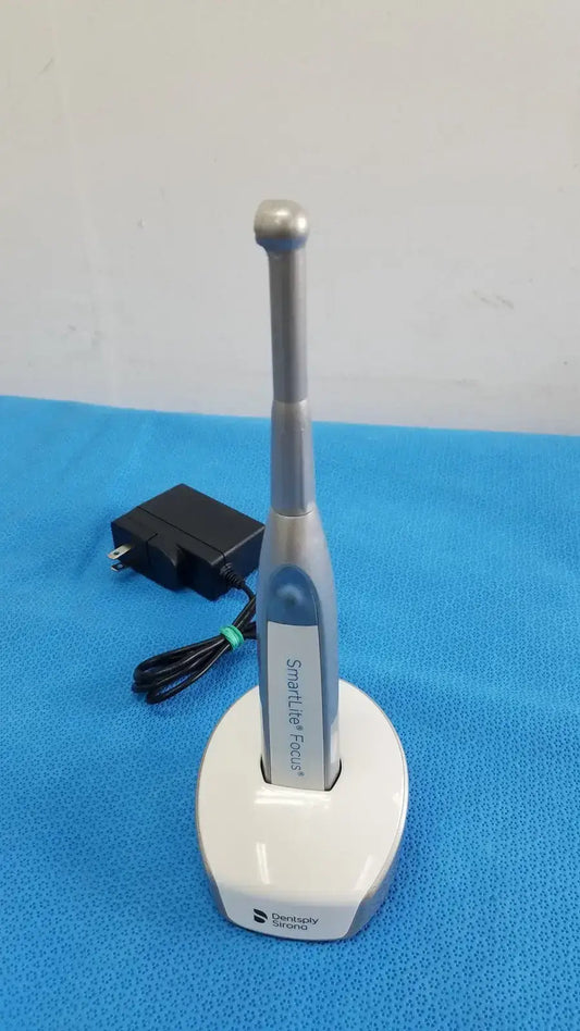 Dentsply Sirona SmartLite Focus LED Dental Curing Light System w/ Charger LED Dental Curing Light System, as-is (for parts) product photo 1