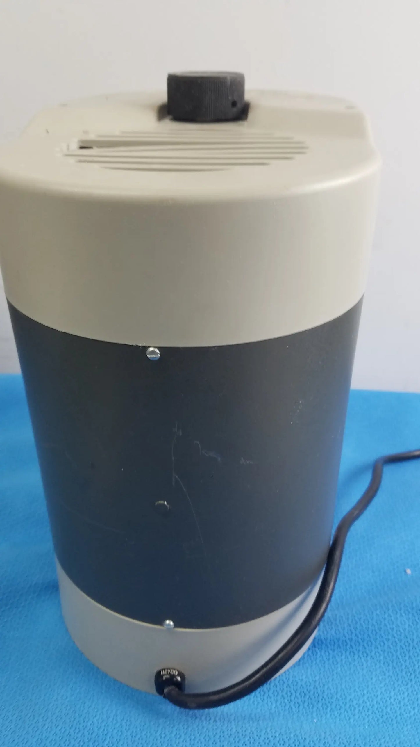 Dentsply Trubyte Triad 2000 Visible Light Curing System Visible Light Curing System, as-is (for parts) product photo 2
