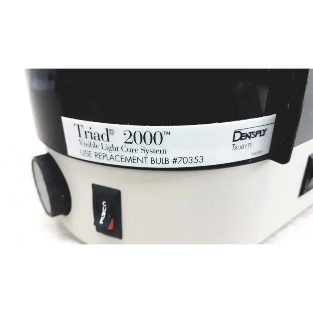 Dentsply TRUBYTE TRIAD 2000 Visible Light Curing Unit Visible Light Curing Unit, second-hand product photo 7