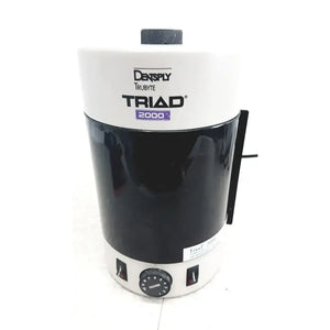 جهاز المعالجة بالضوء المرئي Dentsply TRUBYTE TRIAD 2000