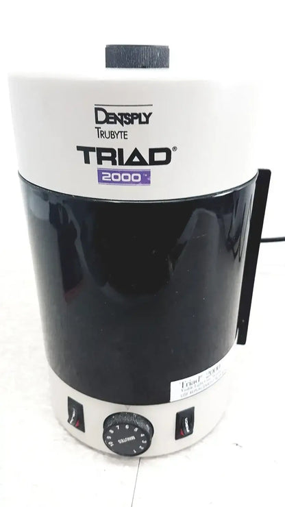 Dentsply TRUBYTE TRIAD 2000 Visible Light Curing Unit Visible Light Curing Unit, second-hand product photo 1