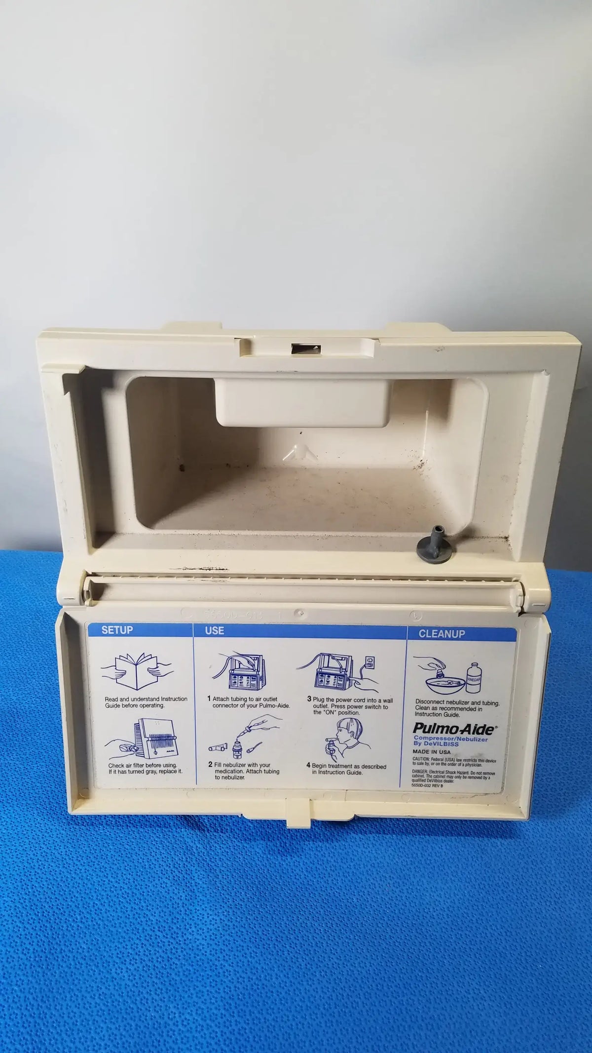 DeVilbiss 5650D Pulmo-Aide Compressor Nebulizer System Compressor Nebulizer System, as-is (for parts) product photo 9