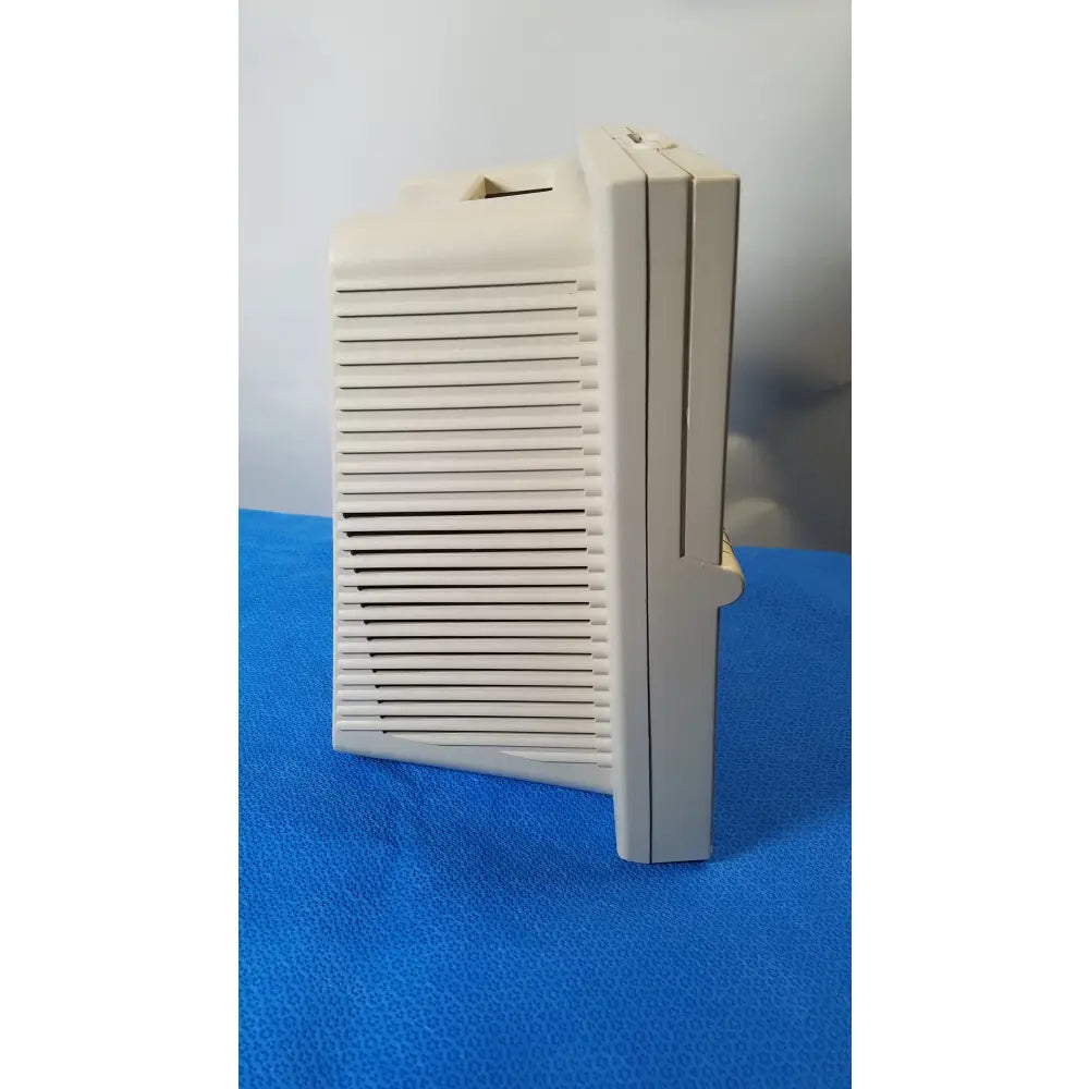 DeVilbiss 5650D Pulmo-Aide Compressor Nebulizer System Compressor Nebulizer System, as-is (for parts) product photo 3