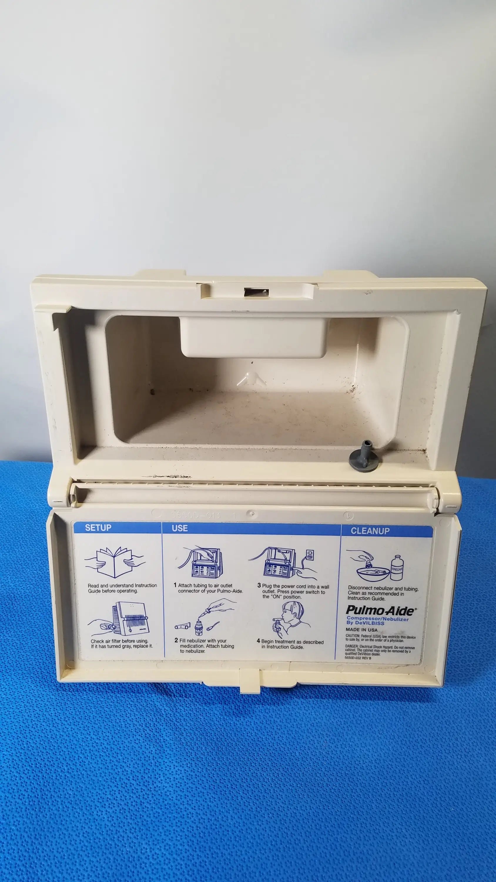 DeVilbiss 5650D Pulmo-Aide Compressor Nebulizer System Compressor Nebulizer System, as-is (for parts) product photo 9