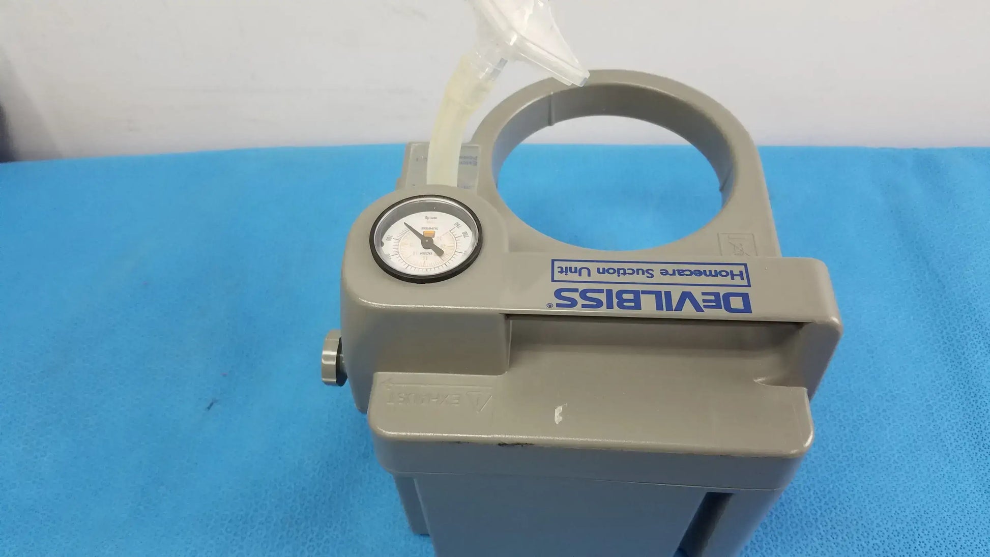 Devilbiss 7305P-D Home Care Vacu-Aide Suction Unit With Power Supply and Bag Home Care Suction Unit, second-hand product photo 11