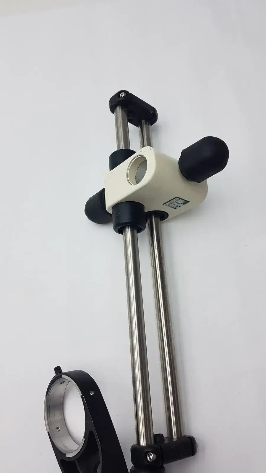 Diagnostic Instruments Dual Arm Boom Microscope Boom Stand, second-hand product photo 13