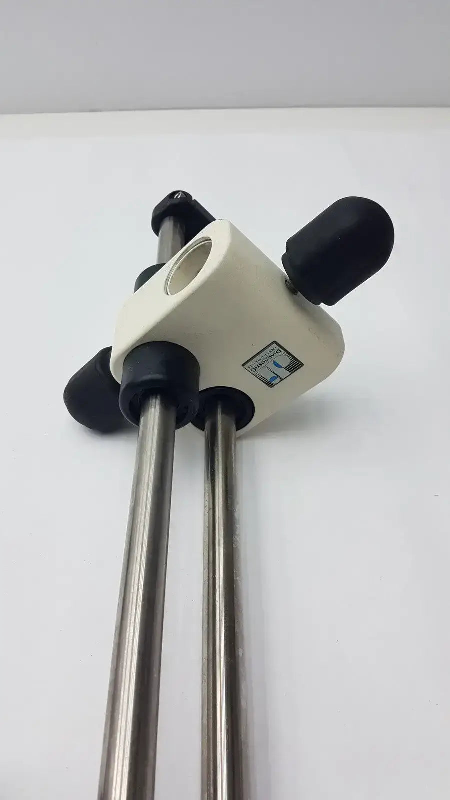 Diagnostic Instruments Dual Arm Boom Microscope Boom Stand, second-hand product photo 11