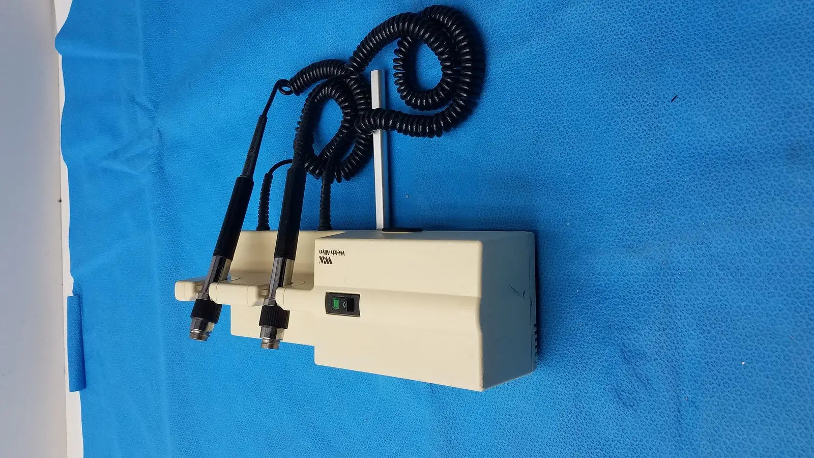 Unbranded Diagnostic Otoscope & Ophthalmoscope Set – Transformer Power, Clinical Use Otoscope & Ophthalmoscope Set, second-hand product photo 1