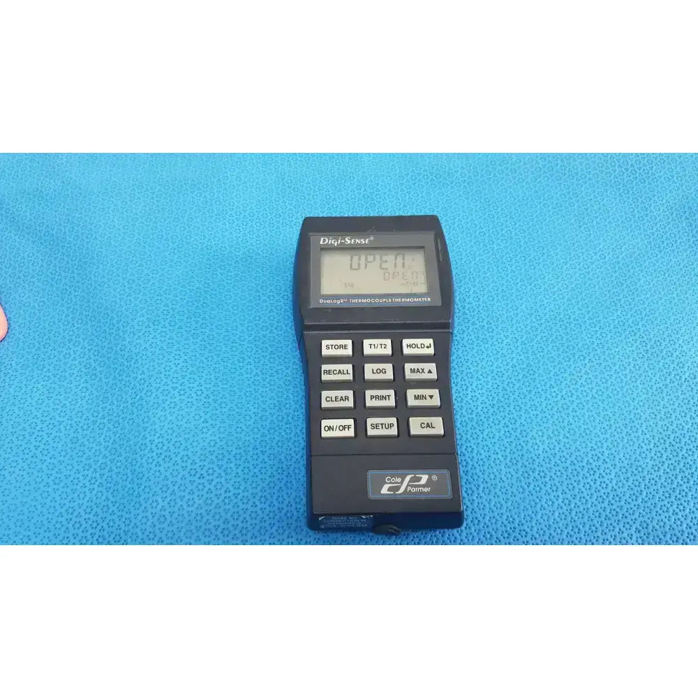 Digi-Sense 91100-50 Thermocouple Thermometer Thermocouple Thermometer, second-hand product photo 1