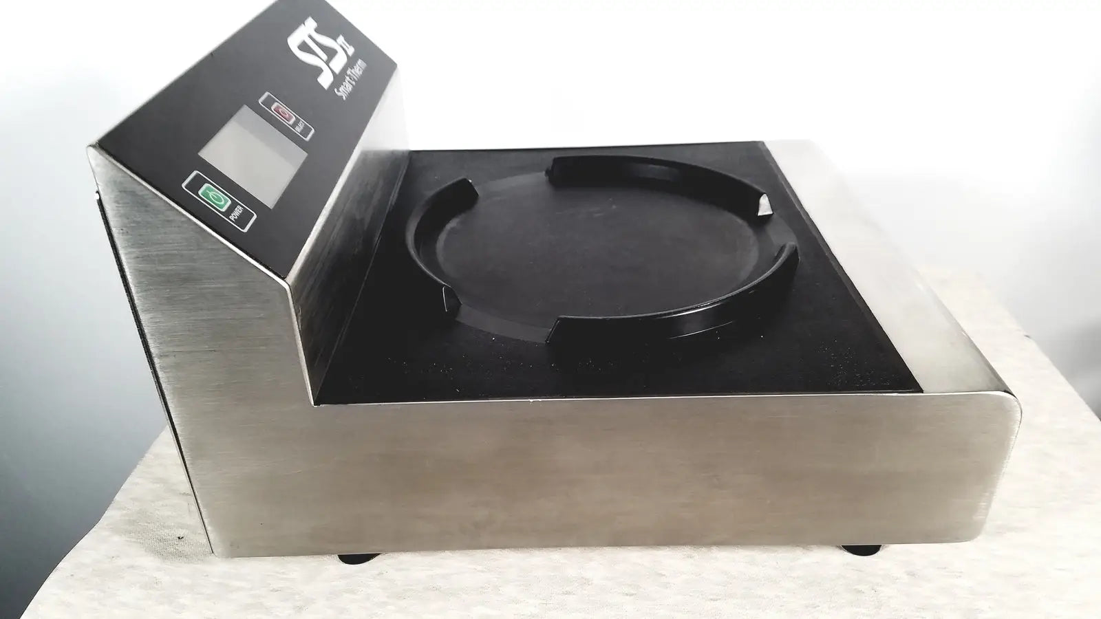 Dinex Carlisle Smart-Therm STS-II Induction Plate Base Warmer Induction Plate Base Warmer, second-hand product photo 9