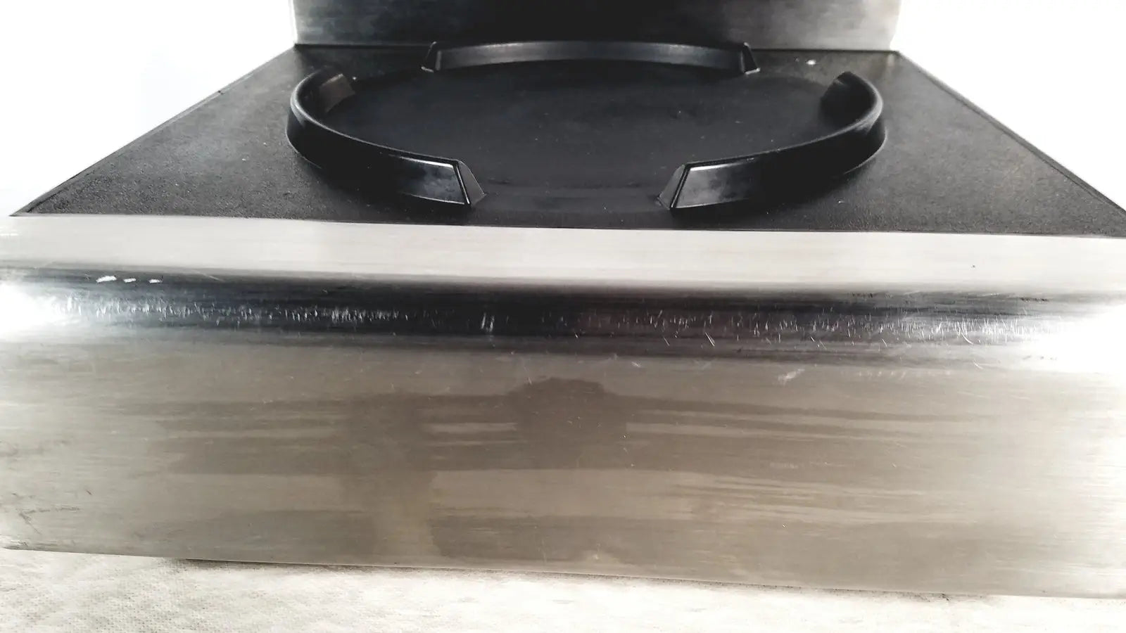Dinex Carlisle Smart-Therm STS-II Induction Plate Base Warmer Induction Plate Base Warmer, second-hand product photo 5