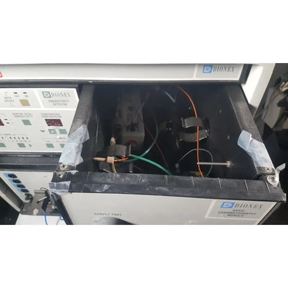 Dionex Basic Chromatography Module CHB Chromatography Module, as-is (for parts) product photo 5