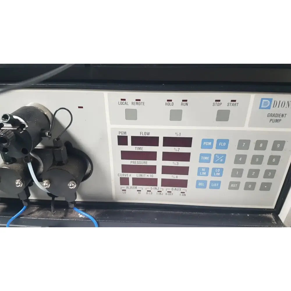Dionex Basic Chromatography Module CHB Chromatography Module, as-is (for parts) product photo 4