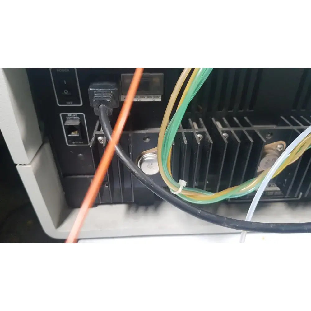 Dionex Basic Chromatography Module CHB Chromatography Module, as-is (for parts) product photo 15