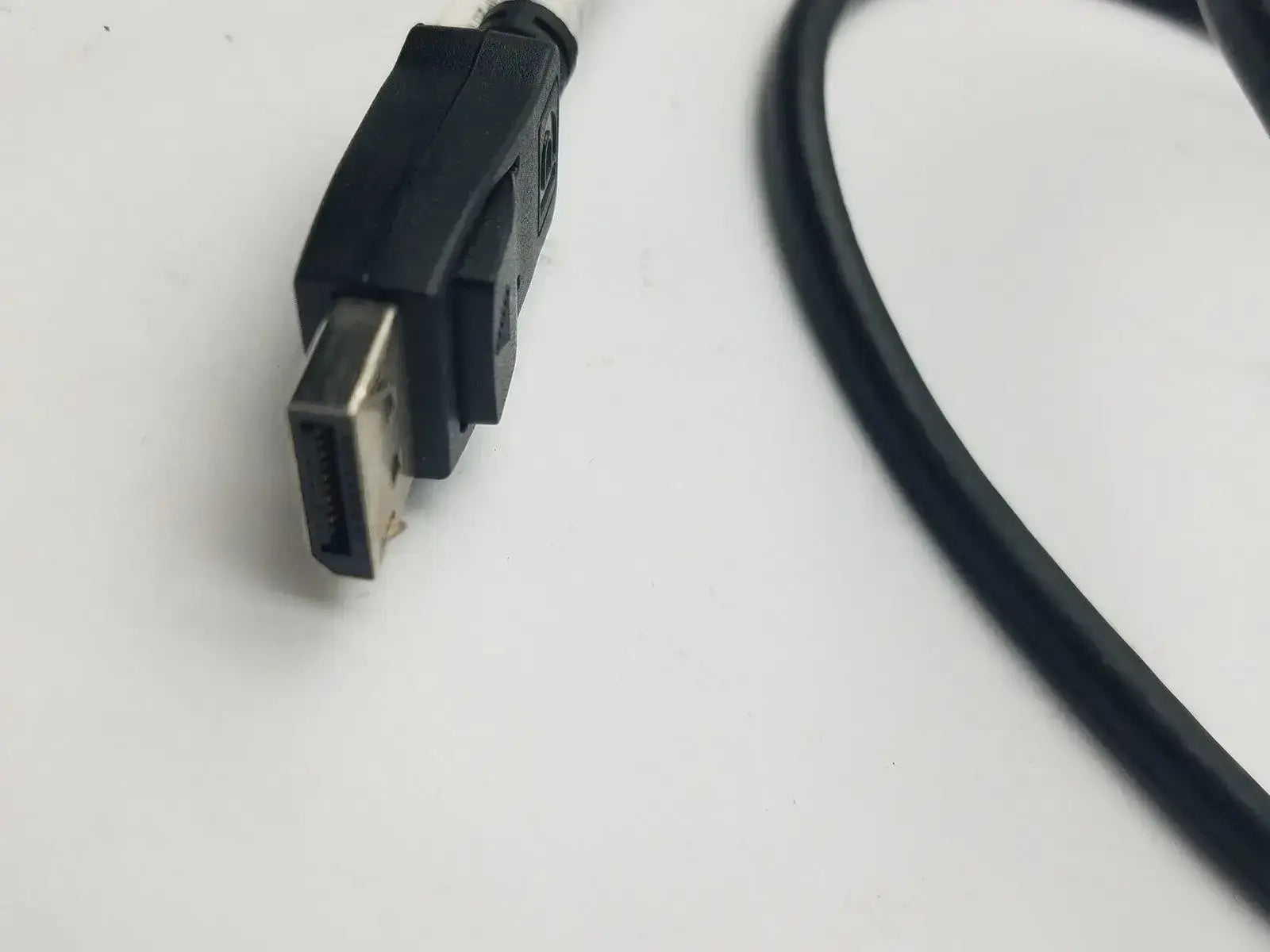 Gelinte Displayport Cable (DP) E465667 AWM STYLE 20275 VW-1 30V Gelinte DisplayPort Cable, second-hand product photo 8