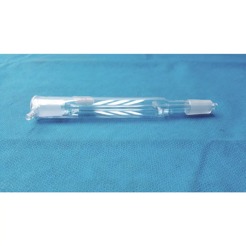Clear glass distillation column 200mm length 10mm with twisted internal channel and straight hose connection