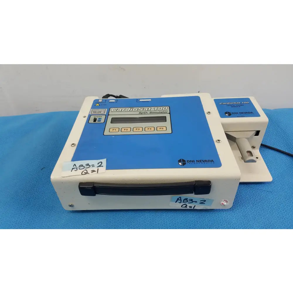 DNI Nevada CardioSat 100 Spo2 Simulator Pulse Oximeter SpO2 Simulator / Pulse Oximeter Tester, second-hand product photo 2