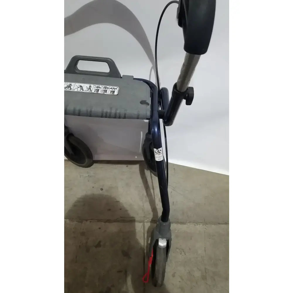 Reuse Medical Equipment Dolomite Legacy Rollator Walker Walkers, second-hand product photo 5