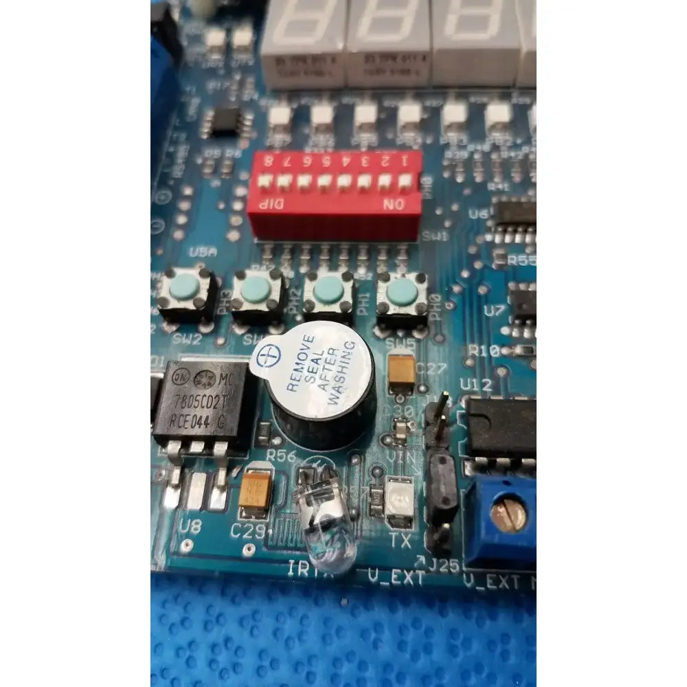 Unbranded Dragon12-Plus 2 REV G USB Development Board Electronic Computer Educational Lab Development Board, second-hand product photo 12