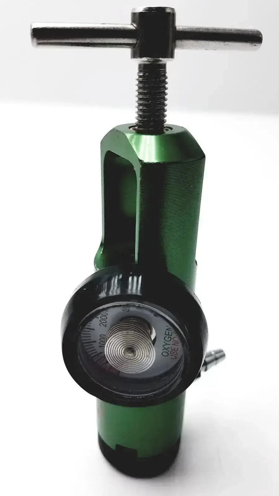 Drive Brass-Sleeved Regulator, Model: CGA 870 Oxygen Regulator, second-hand product photo 5