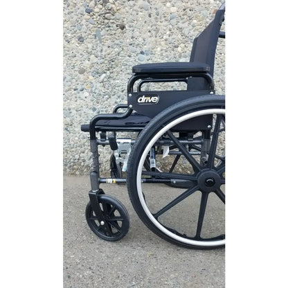 Reuse Medical Equipment Drive M3 Sport Folding Manual Wheelchair – Lightweight Design Wheelchairs, second-hand product photo 4
