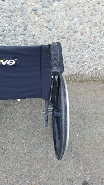 Reuse Medical Equipment Drive M3 Sport Folding Manual Wheelchair – Lightweight Design Wheelchairs, second-hand product photo 8