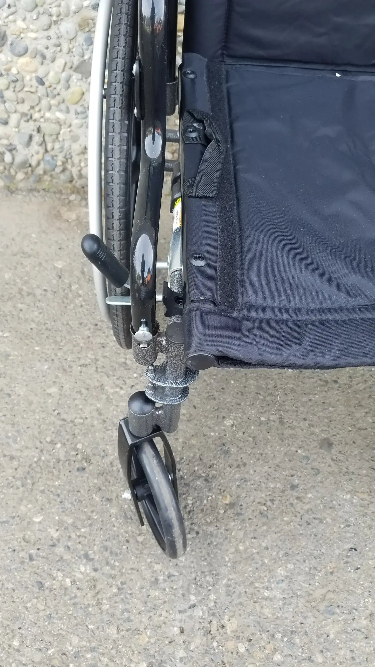Reuse Medical Equipment Drive M3 Sport Folding Manual Wheelchair – Lightweight Design Wheelchairs, second-hand product photo 18
