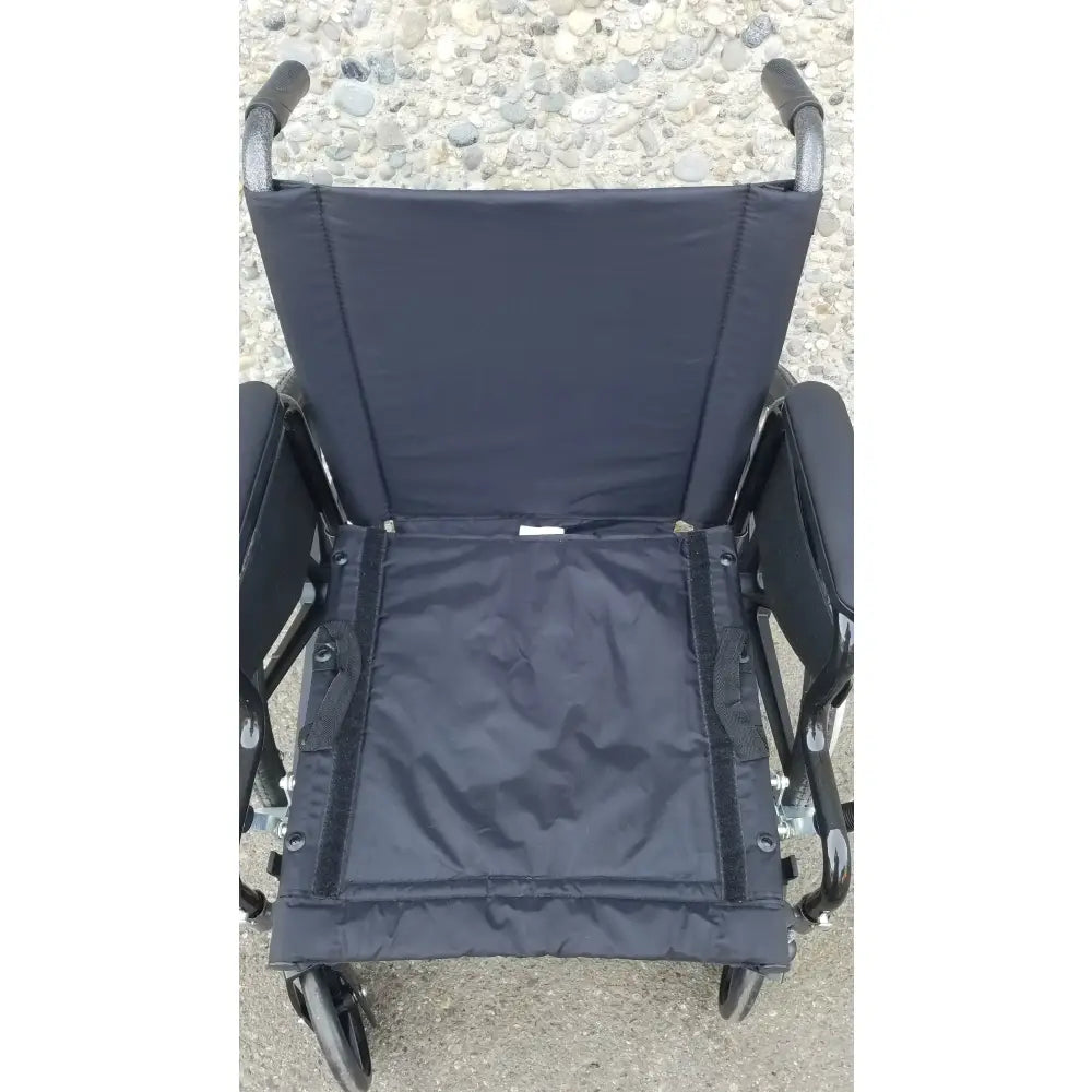 Reuse Medical Equipment Drive M3 Sport Folding Manual Wheelchair – Lightweight Design Wheelchairs, second-hand product photo 15