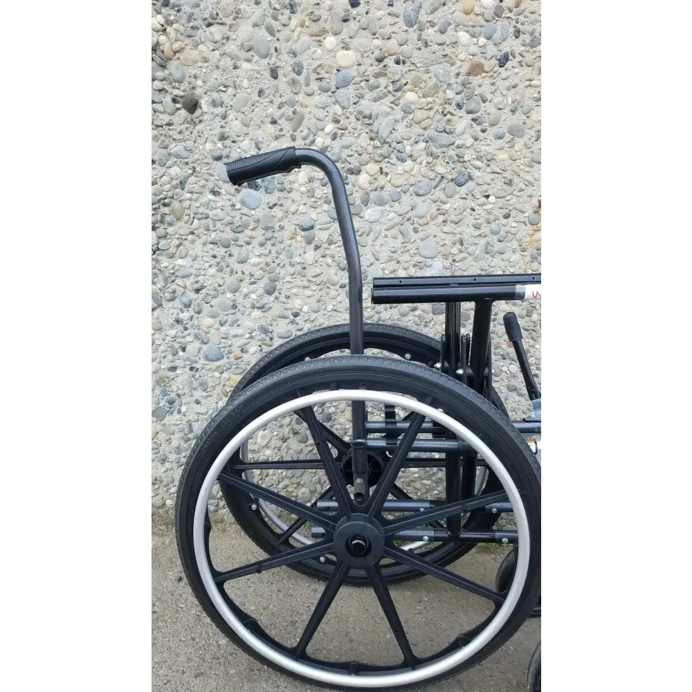 Reuse Medical Equipment Drive M3 Sport Folding Wheelchair – Lightweight & without seat Wheelchairs, second-hand product photo 3