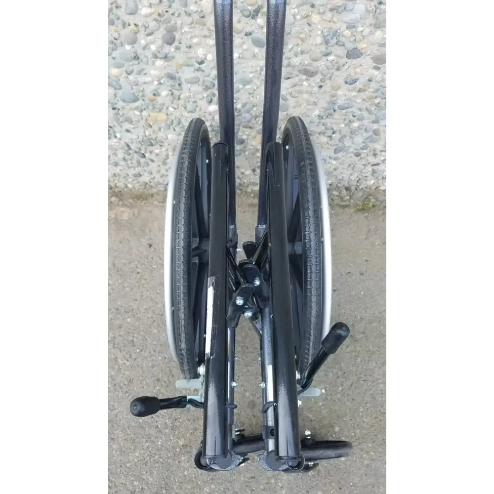 Reuse Medical Equipment Drive M3 Sport Folding Wheelchair – Lightweight & without seat Wheelchairs, second-hand product photo 5