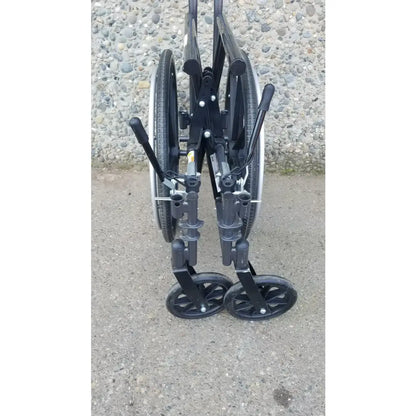 Reuse Medical Equipment Drive M3 Sport Folding Wheelchair – Lightweight & without seat Wheelchairs, second-hand product photo 8