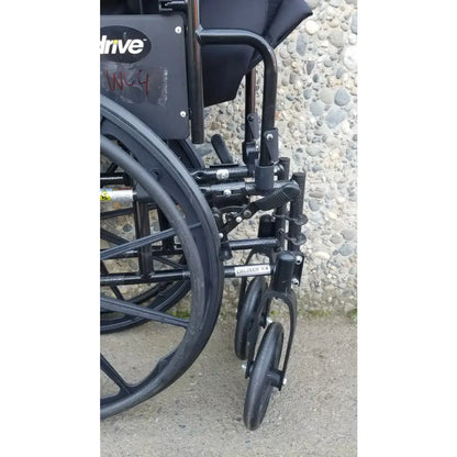 Reuse Medical Equipment Drive Medical ELR Cruiser X4 Transport Folding Wheelchair Lightweight Wheelchair, second-hand product photo 19