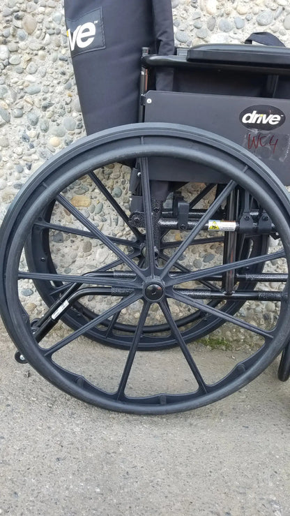 Reuse Medical Equipment Drive Medical ELR Cruiser X4 Transport Folding Wheelchair Lightweight Wheelchair, second-hand product photo 20