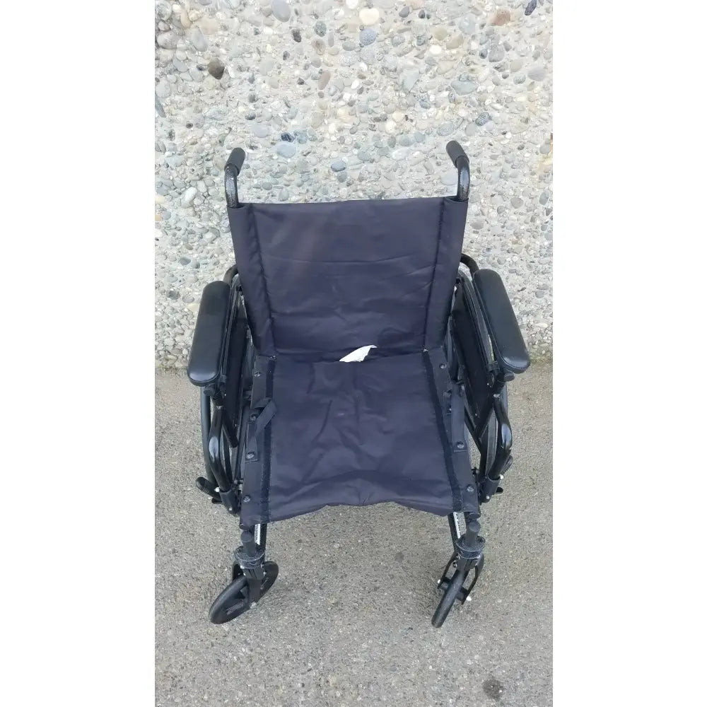 Reuse Medical Equipment Drive Medical ELR Cruiser X4 Transport Folding Wheelchair Lightweight Wheelchair, second-hand product photo 14