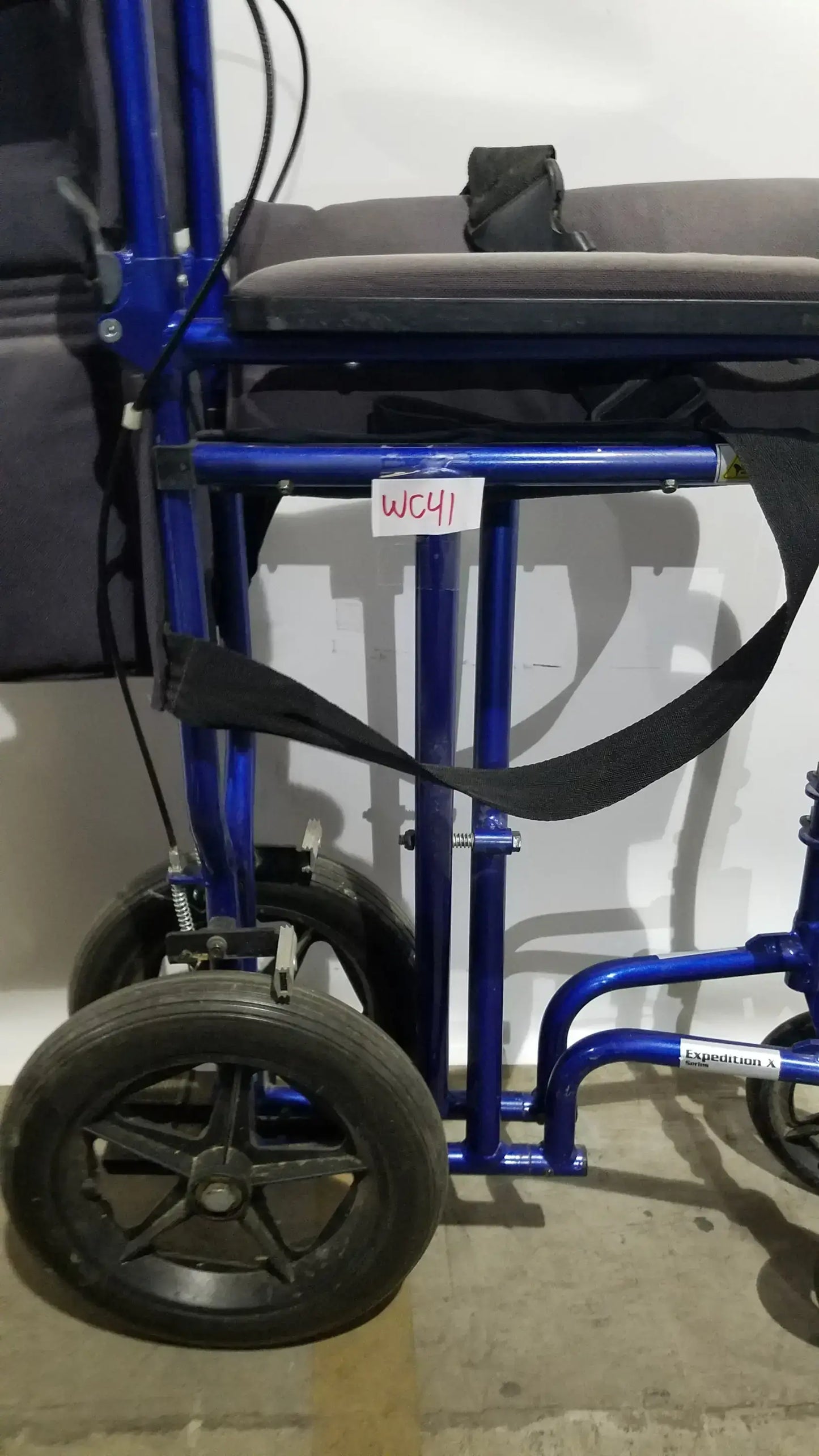 Reuse Medical Equipment Drive Medical Expedition Folding Manual Wheelchair - Lightweight Black Comfort Seat Wheelchairs, second-hand product photo 20