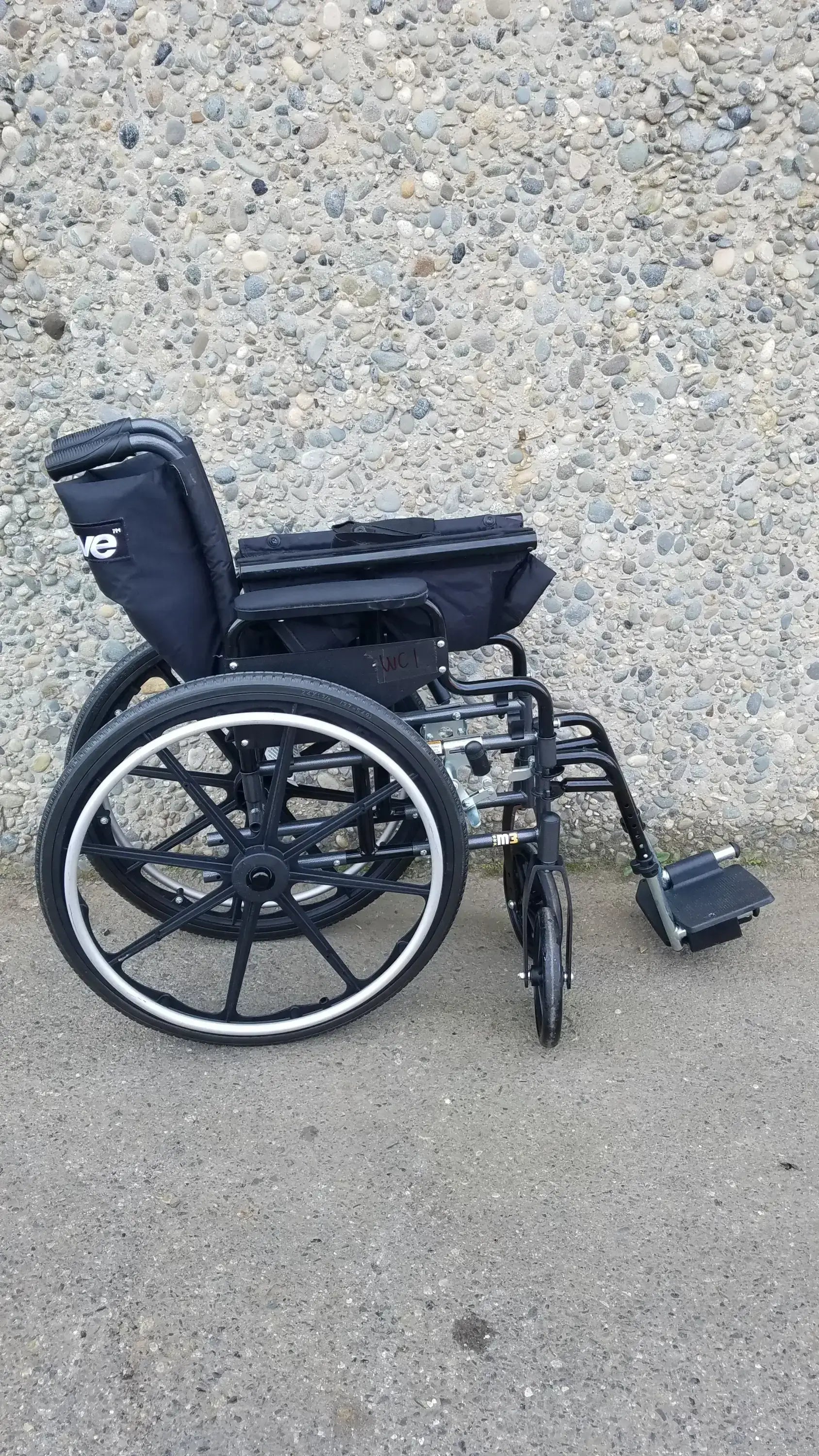 Reuse Medical Equipment Drive Medical Folding Manual Wheelchair Wheelchair, second-hand product photo 1
