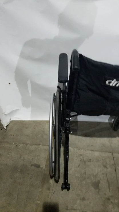 Reuse Medical Equipment Drive Medical Folding Manual Wheelchair - Black Comfort Seat Wheelchairs, second-hand product photo 4