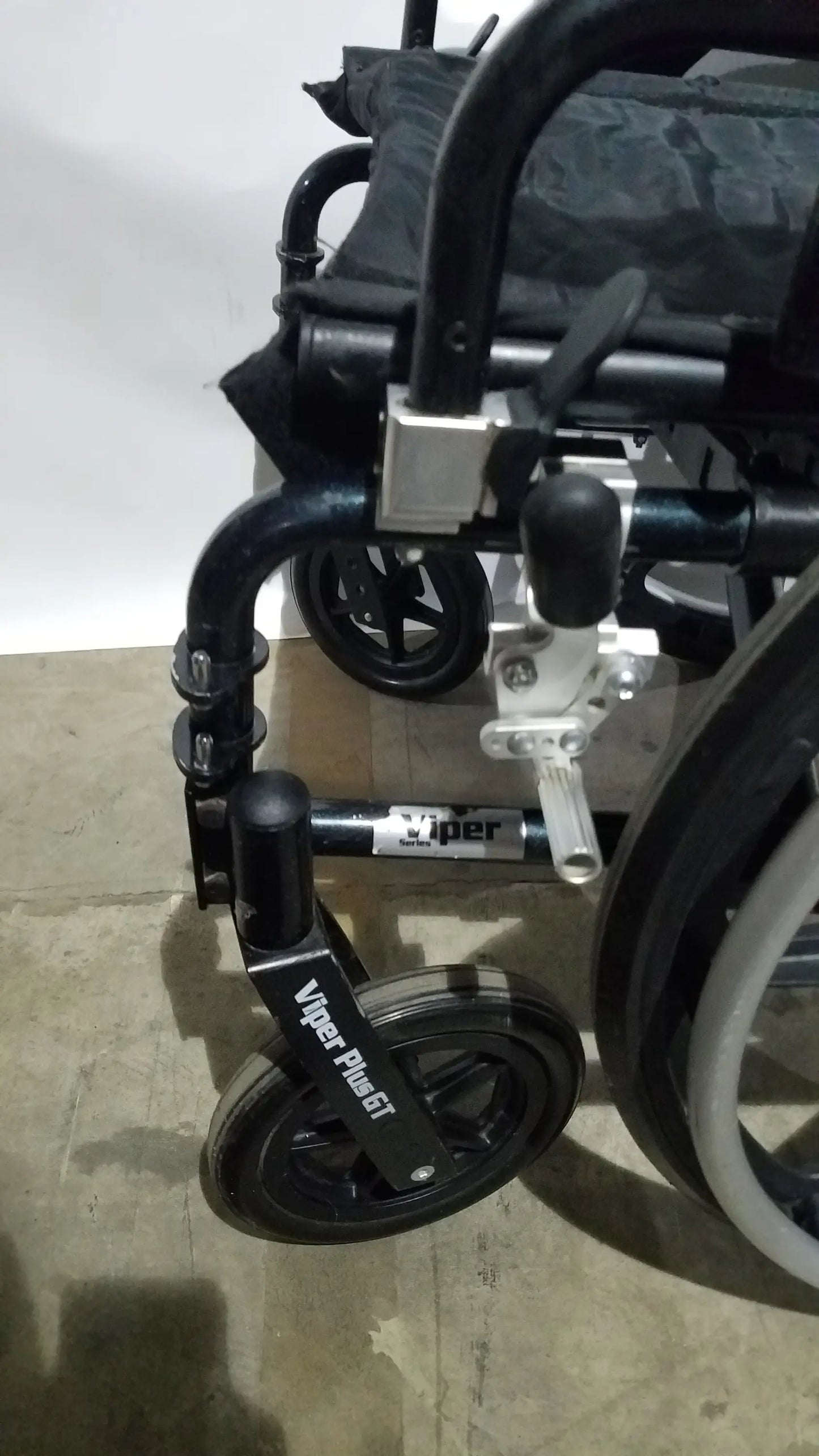 Reuse Medical Equipment Drive Medical Folding Manual Wheelchair - Black Comfort Seat Wheelchairs, second-hand product photo 8
