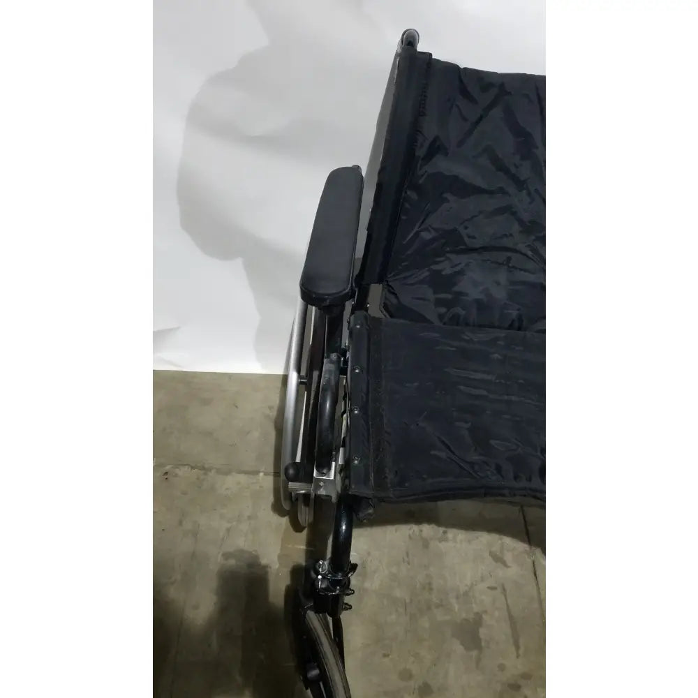 Reuse Medical Equipment Drive Medical Folding Manual Wheelchair - Black Comfort Seat Wheelchairs, second-hand product photo 14