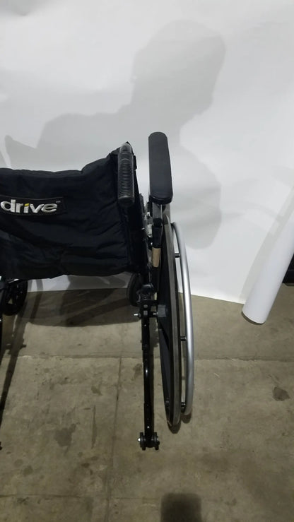 Reuse Medical Equipment Drive Medical Folding Manual Wheelchair - Black Comfort Seat Wheelchairs, second-hand product photo 3