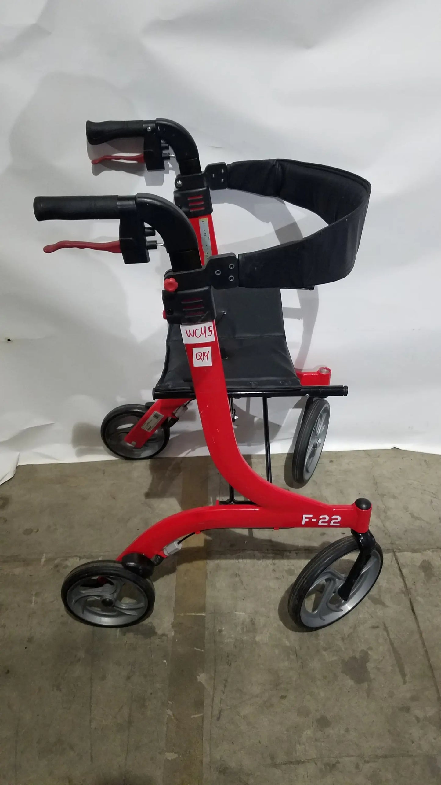 Reuse Medical Equipment Drive Medical Folding Rollator Walker Walkers, second-hand product photo 1