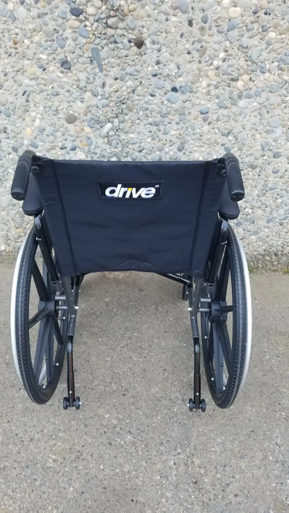 Reuse Medical Equipment Drive Medical M3 Folding Manual Wheelchair Wheelchairs, second-hand product photo 2