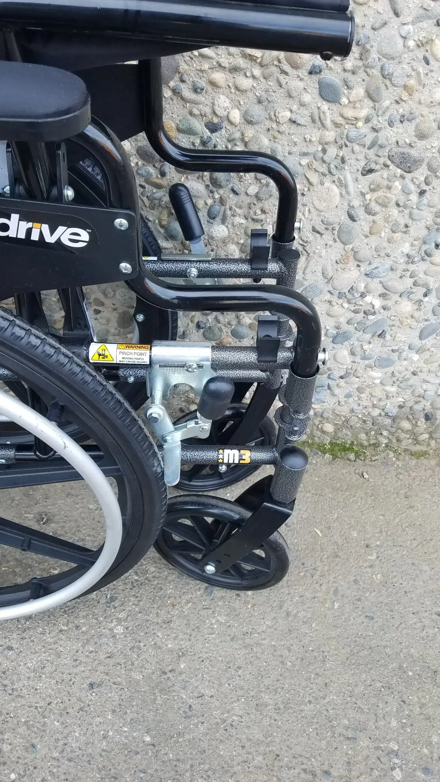 Reuse Medical Equipment Drive Medical M3 Folding Manual Wheelchair Wheelchairs, second-hand product photo 17