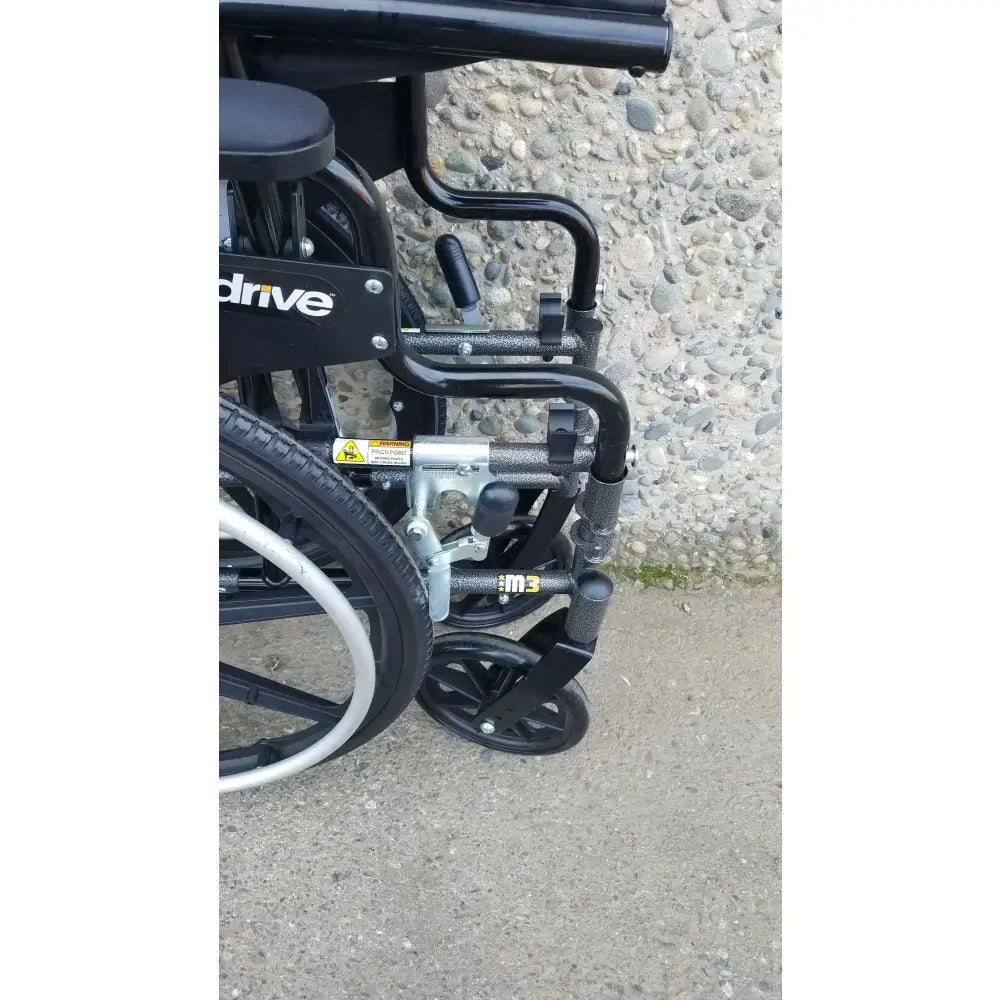 Reuse Medical Equipment Drive Medical M3 Folding Manual Wheelchair Wheelchairs, second-hand product photo 17
